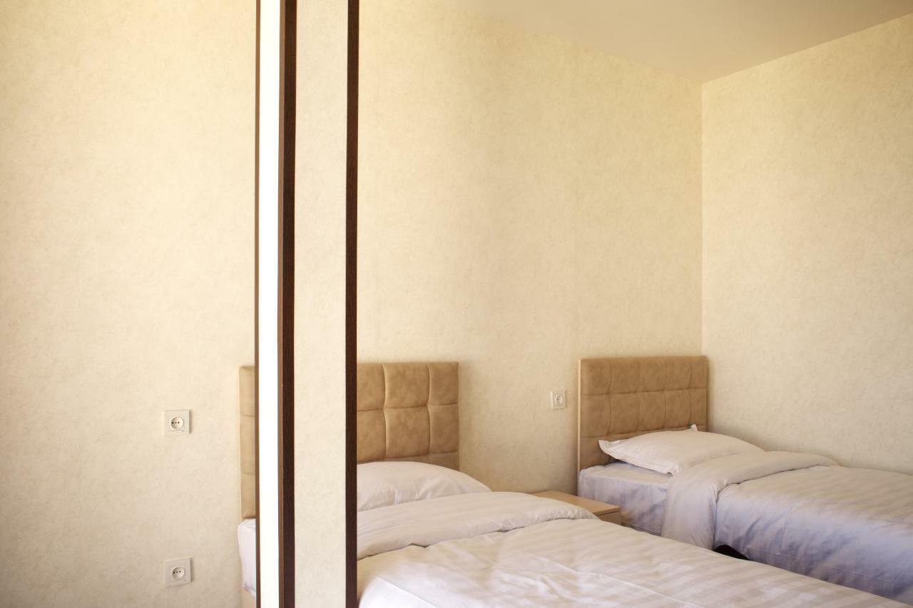 Friday Hotel ทาชเคนต์ ภายนอก รูปภาพ